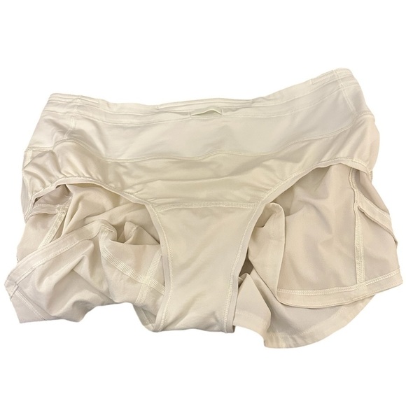 Lululemon Light Pastel Yellow Speed Up High-Rise Lined Short 3.5" Inseam Size 6 - Picture 7 of 12